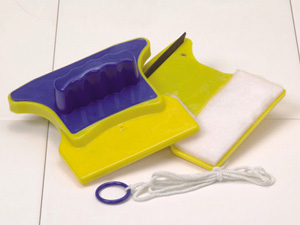 ����������